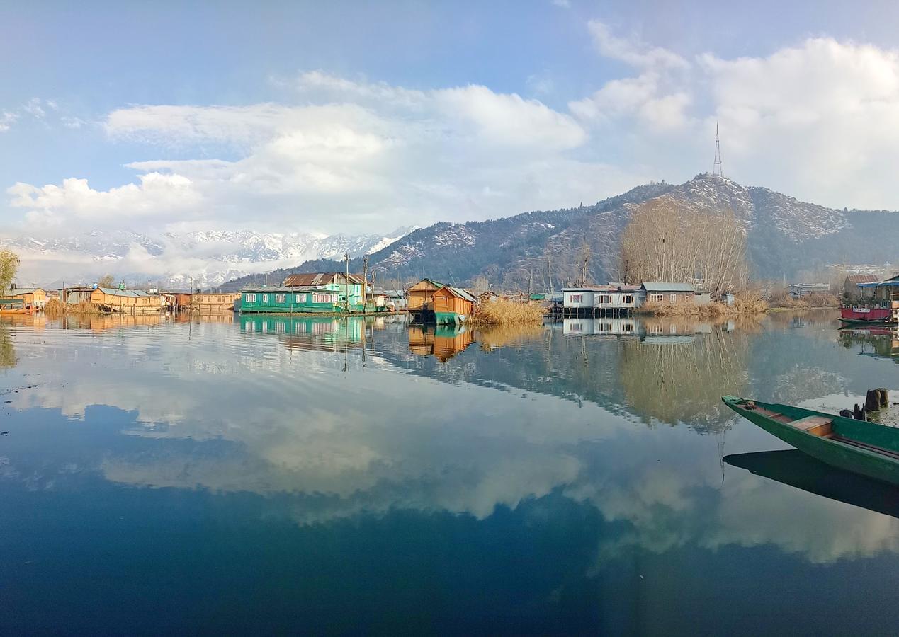 Hotel New Bul Bul Group Of Houseboats Srinagar Durgjan Zewnętrze zdjęcie