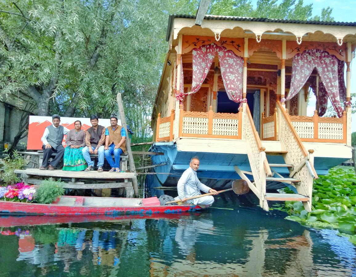 Hotel New Bul Bul Group Of Houseboats Srinagar Durgjan Zewnętrze zdjęcie