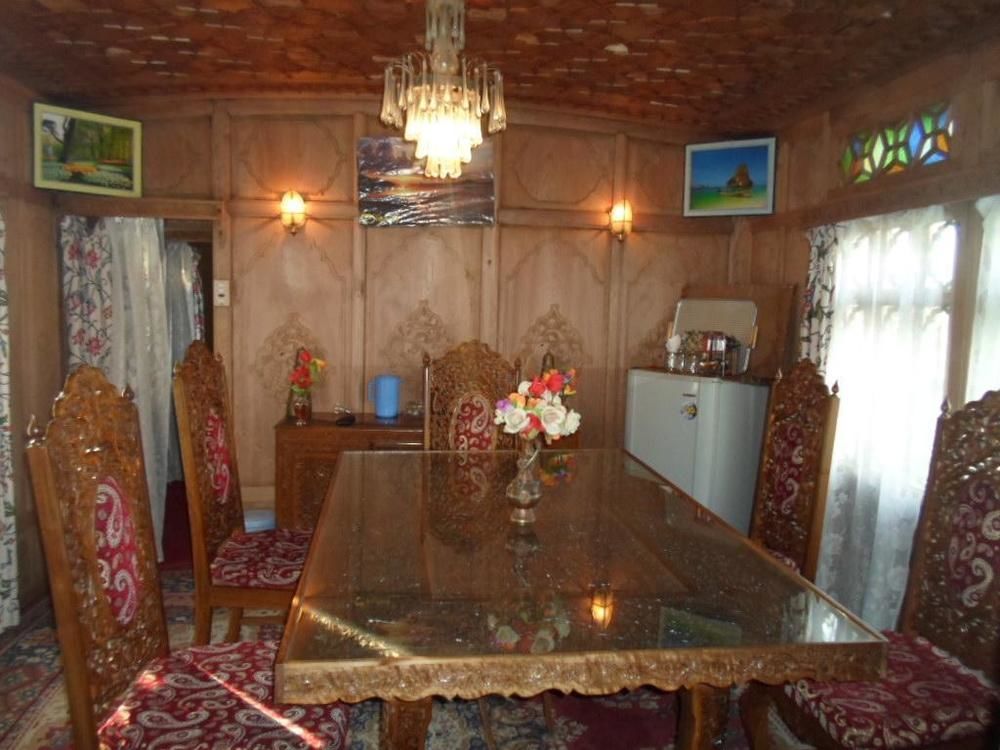 Hotel New Bul Bul Group Of Houseboats Srinagar Durgjan Zewnętrze zdjęcie
