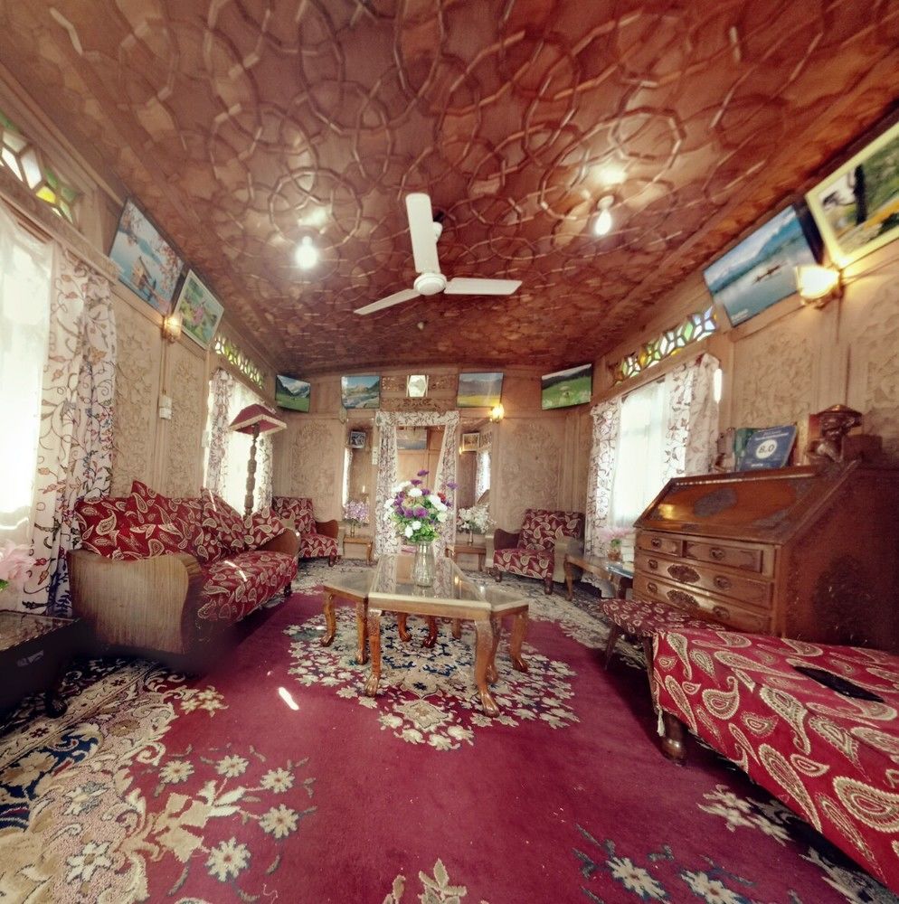 Hotel New Bul Bul Group Of Houseboats Srinagar Durgjan Zewnętrze zdjęcie